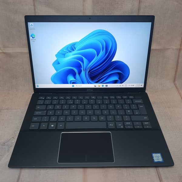 – Special – Dell Latitude 3301, 13.3″, Intel i7-8th Gen, 8GB, 256 GB SSD, Win11