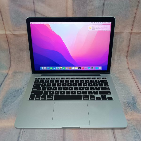 MACBOOK PRO Retina 2015 13″, Intel Core i5, 8GB, 256 GB SSD, Monterey – new Battery!