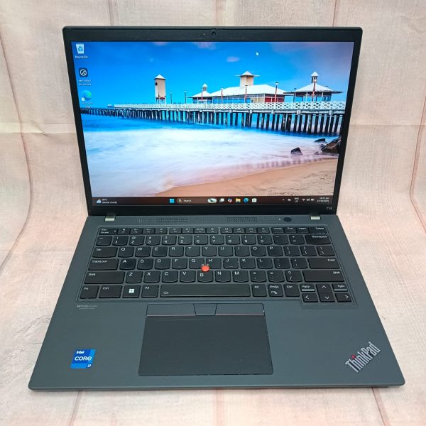 *Only 4 unit* LENOVO T14 Gen3, 14″ Screen, Intel i7-12th, 16GB RAM, 512GB SSD, Win11, Iris Xe Graphics