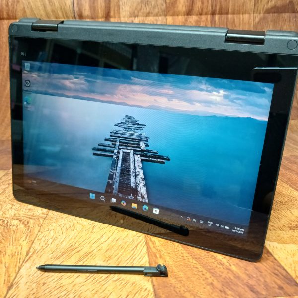 Lenovo e11 Yoga 11.6", 2in1, TOUCH+Stylus, Intel 8th Gen, 8 GB RAM, 128GB SSD, Win 11 - foldable