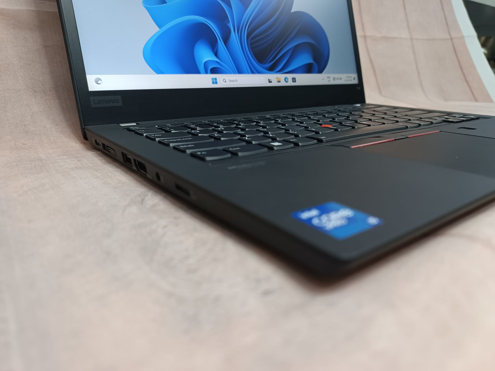 ^ XMAS SALE ^ LENOVO ThinkPad T14 Gen2, 14" TOUCH Screen, Intel i5-11th, 16GB RAM, 256GB SSD, Win11 - Image 8