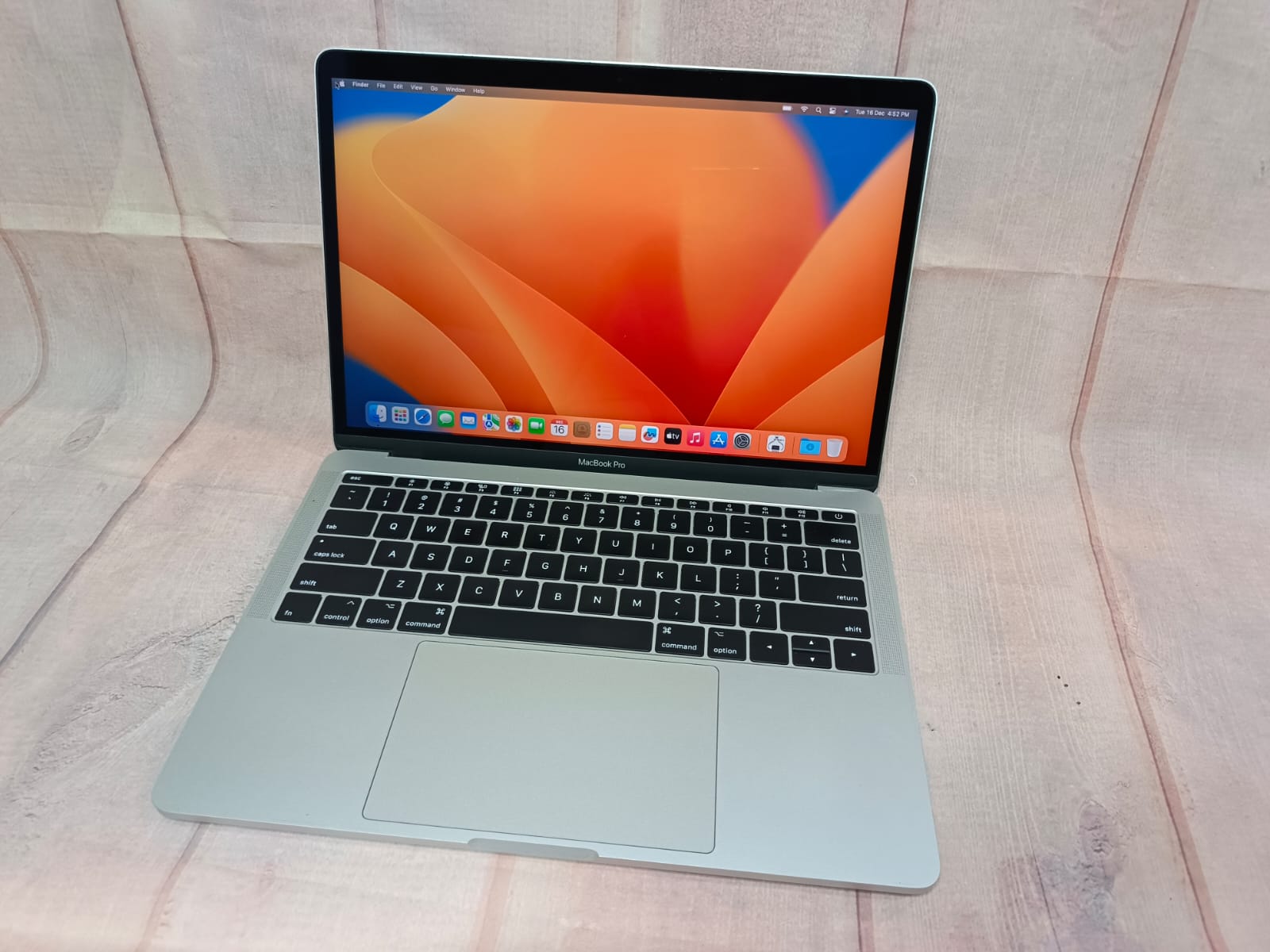 MacBook Pro 2017 13 i5 8GB 256GB 電池良好 MacBook Pro 2017 13 i5 8GB 256GB 電池良好 - メルカリ