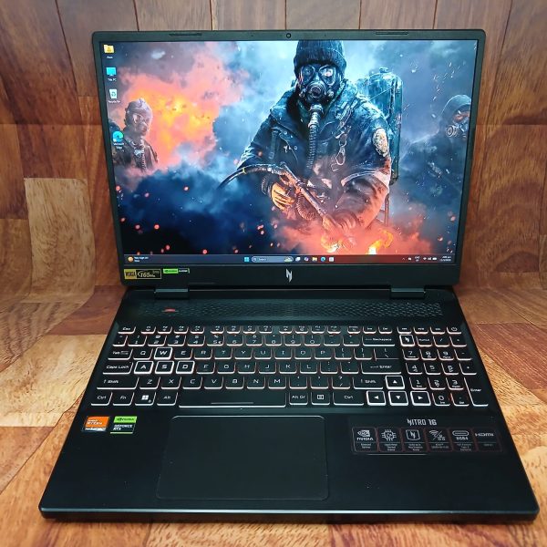 Acer Nitro 16 Gaming Laptop, 16″ 165Hz, Ryzen 7 7840HS, RTX 4050, 32 GB RAM, 1TB SSD, Win11