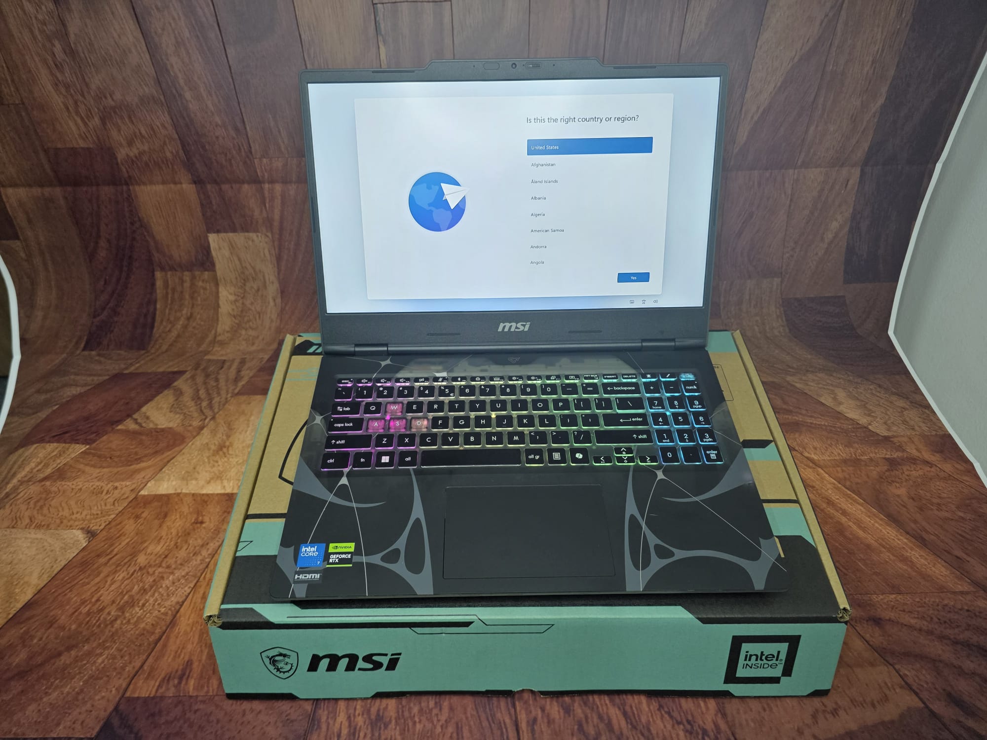 MSI Cyborg Gaming Laptop, 15.6" 144Hz, Intel Core7 240H, 16GB RAM, 1TB SSD, Geforce RTX 5060, Windows 11 - Warranty 2027 - Image 2