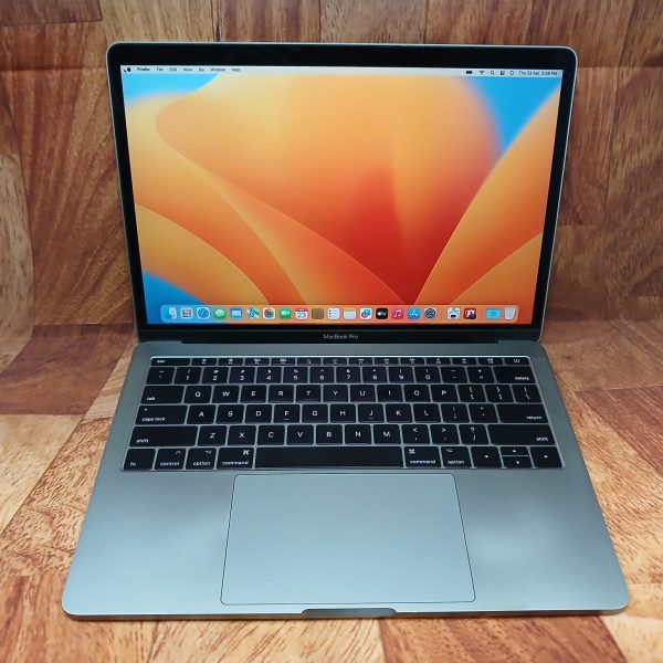 MACBOOK PRO RETINA 2017 13", Intel Core i7, 16GB, 256GB SSD, MacOS Ventura - new battery!
