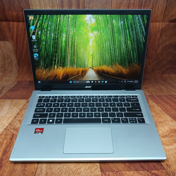 *Only 1 unit* Acer Aspire, 14", Ryzen 7 5700u, 16GB RAM, 512 GB SSD, Win 11
