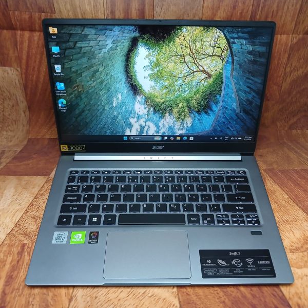 *Only 1 unit* Acer Swift 3, 14″, Intel i7-10th Gen, 16GB, 512GB SSD, Geforce MX250, Win 11