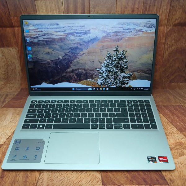 *Only 1 unit* Dell Inspiron 15.6″, AMD Ryzen 7 5700u, 16GB, 512 GB SSD, Win11