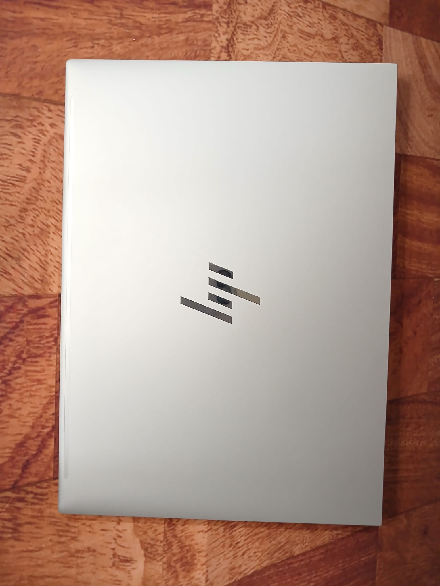 - BUSINESS - HP Elitebook 830 G9, 13.3" TOUCH, Intel i5-12th Gen, 16 GB RAM, 256 GB SSD, Iris Xe, Win11 - Image 2